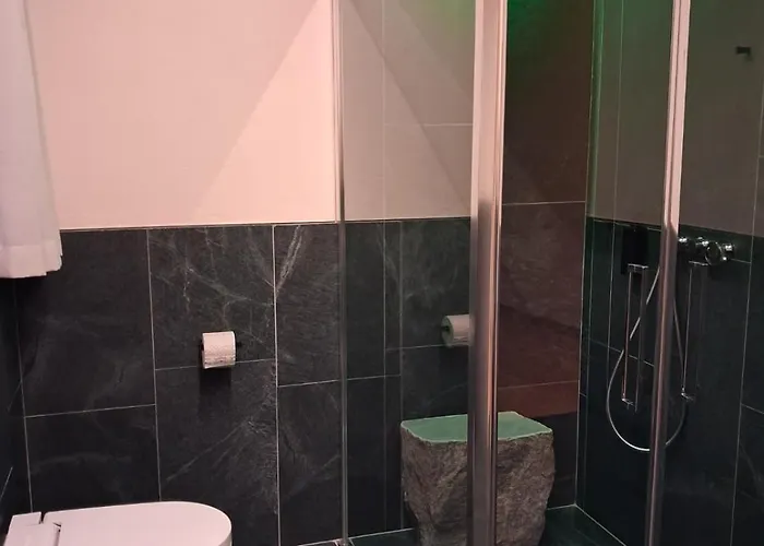 Hospitality 住宿加早餐酒店 利维尼奥