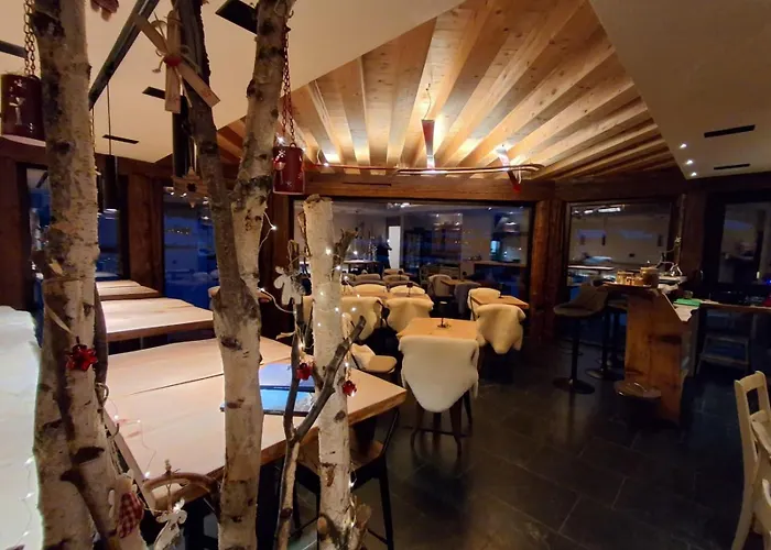 Hospitality 住宿加早餐酒店 利维尼奥